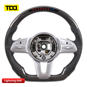 พวงมาลัยคาร์บอน TDD LED สำหรับรถเบนซ์ W213 W204 S500 S320 S300 E200 E300 E320 E350 E43 E63 E53 E500 Amg พวงมาลัยแบบมีไฟ LED - Product Image 5