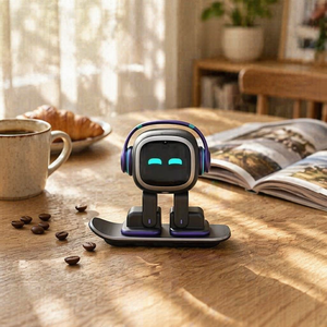 Robot IA intelligent de bureau, jouet électronique interactif, fonction de commande vocale, idéal pour <span class=keywords><strong>la</strong></span> décoration de bureau des adultes. - Product Image 1