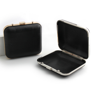 Cadre de <span class=keywords><strong>sac</strong></span> <span class=keywords><strong>à</strong></span> <span class=keywords><strong>main</strong></span> DIY Kiss Lock-18x16mm cadre de <span class=keywords><strong>fermoir</strong></span> de boîte en métal doré pour la fabrication de sacs, réparation d'embrayage, accessoires en gros - Product Image 1