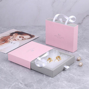 Boîtes à bijoux en papier rose personnalisées Boyang, boîtes cadeaux pour boucles d'oreilles avec pochette - Product Image 2