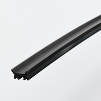 Profilés d'extrusion de PVC 100mm personnalisés Feuille de profil en plastique UPVC pour clôture et salle de bain Pièces d'extrusion en plastique