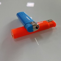 Dongyi ISO9994 cigarette plastique feu électronique logo personnalisé poche bon marché rechargeable portable briquet DY-062