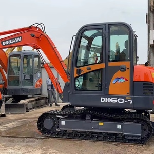 Used Original Doosan DH60 Mini Crawler Excavator Low Working Hours 6 Ton Digger Good Original Paint For <b>Small</b> Construction - Product Image 1