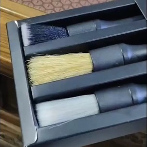 3 pezzi Set di spazzole sintetiche per capelli e per pulizia di spazi per auto - Product Image 3