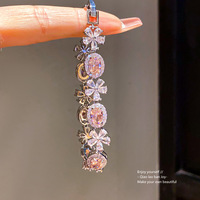 Bracelet pour femme en laiton plaqué or 18 carats avec fermoir ovale en zircon, bijoux de luxe légers, délicats et polyvalents, cadeaux de mode de niche