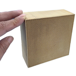 Venta directa de fábrica Zhongci de panal general RTO & <span class=keywords><strong>RCO</strong></span> almacenamiento térmico ladrillo circonio corindón alto aluminio 150*100*100 - Product Image 5