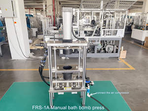 Petite machine pneumatique CNC à faible coût pour la fabrication de bombes de bain avec moteur et pompe multifonctionnelle fabriquée en Chine - Product Image 5