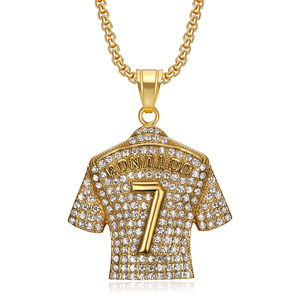 Joyería personalizada de acero titanio chapado en oro y juego de diamantes Cristiano Ronaldo No7 <span class=keywords><strong>Jersey</strong></span> pendientes de joyería de acero inoxidable - Product Image 3