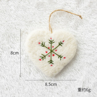 Ensemble de mini ornements de Noël en feutre de laine, pendentifs 3D faits à la main en forme de flocon de neige, d'arbre et de cœur pour décorations de table de fête de Noël et cadeaux