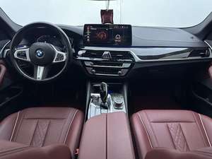 <span class=keywords><strong>BMW</strong></span> Série 5 Véhicule à essence blanc d'occasion Ensemble sport de grande puissance Conduite en ville-Offre de <span class=keywords><strong>prix</strong></span> spéciale Saisissez-le maintenant - Product Image 3