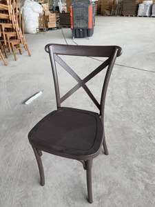 Impilabile Design Vintage fattoria vigneto per banchetti di nozze in plastica X retro in resina sedia con schienale incrociato - Product Image 3