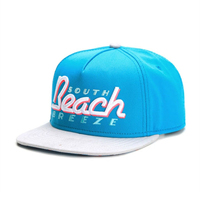 Gorra Snapback de Verano con Bloques de Color, Visera Plana, Bordado de Letras, Transpirable, Estilo Urbano, Ajustable, Protección Solar