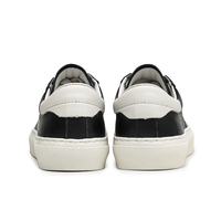 Baskets blanches en cuir véritable pour hommes, tendance automne, style européen, polyvalentes, décontractées, à lacets, chaussures plates pour le quotidien