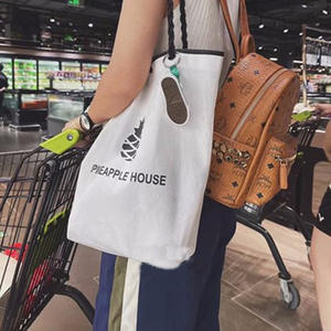 Version améliorée, sac cadeau de Noël en papier personnalisé, imperméable, antichoc, anti-poussière, fabriqué au Vietnam - Product Image 2