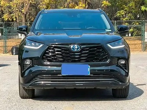 Voitures d'occasion Toyota Highlander 2023 Hybride Intelligent Double Moteur 4x4 Édition Knight 2.5L 189 L4 Hybride SUV 5 Portes 7 Places - Product Image 2