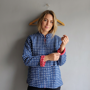 Chaqueta Acolchada para Mujer, Cuello Mao, Manga Larga, Algodón a Cuadros, Estilo Otoñal, Largo Regular, Cierre de Botones, Regalo para Ella - Product Image 1