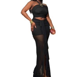 ชุดเซ็ต 2 ชิ้น แฟชั่นสำหรับผู้หญิงไซส์พลัส สไตล์แอฟริกัน เสื้อเปิดไหล่ข้างเดียว แขนสั้นผ่าข้าง กระโปรงทรงเข้ารูป - Product Image 1