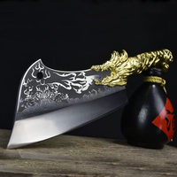 Fabriqué en Chine, le Fire Dragon Extended Kitchen Bone Chopper est un couteau de chef populaire au design personnalisé.