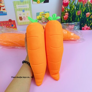 Grande carotte souple réaliste de 31 cm, jouet anti-stress pour le plaisir de presser et la décompression, pour soulager la tension, à partir de 14 ans, unisexe - Product Image 6
