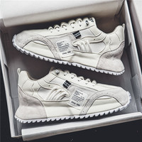 Nouvelle mode chaussures de course pour hommes en grande taille doublure en maille confortable style sportif jetable pour la marche en plein air au printemps