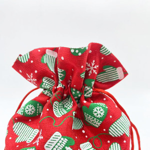 Sacs cadeaux en coton personnalisés avec cordon de serrage pour la fête de naissance ou l'anniversaire, pour bonbons - Product Image 6