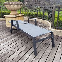 Chaise longue pliable moderne en métal imperméable en aluminium et bois pour piscine, parc, chambre, jardin, hôtels, patios