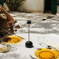 Lampe de table LED créative nordique moderne et simple, à intensité variable, avec batterie incluse, pour chevet, chambre, bureau ou bureau d'étude