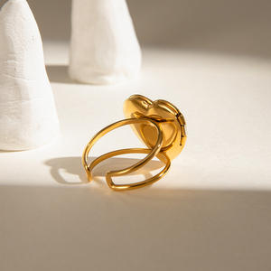 Cadeaux de la Saint-Valentin 2025, bague avec médaillon en forme de cœur, boîte à photos, bague ouverte, plaquée or 18 carats, en acier inoxydable, <span class=keywords><strong>bijoux</strong></span> tendance pour femmes - Product Image 3