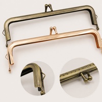 Deepeel XP402 18cm Cadre de sac à main en métal avec fermoir Kiss Lock et poignée pour la confection de sacs à main DIY, accessoires de couture et de bricolage, pièce de rechange