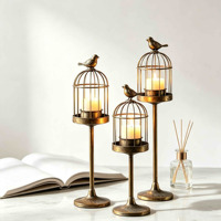 Ensemble de 3 porte-bougies vintage en métal en forme de cage à oiseaux, grands chandeliers en fer avec figurine d'oiseau, lanterne de table rétro pour la décoration de la maison