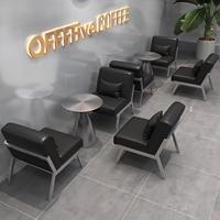 Mobilier commercial pour café : Ensemble de banquettes en cuir, table ronde en acier inoxydable et tabourets