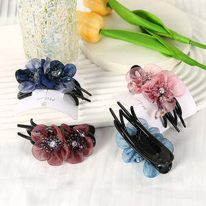Pince à cheveux en forme de bec de canard en fleur de soie, artisanat manuel en tissu, accessoire de coiffure quotidien pour femme, collection Printemps 2024, origine Linyi - Product Image 4
