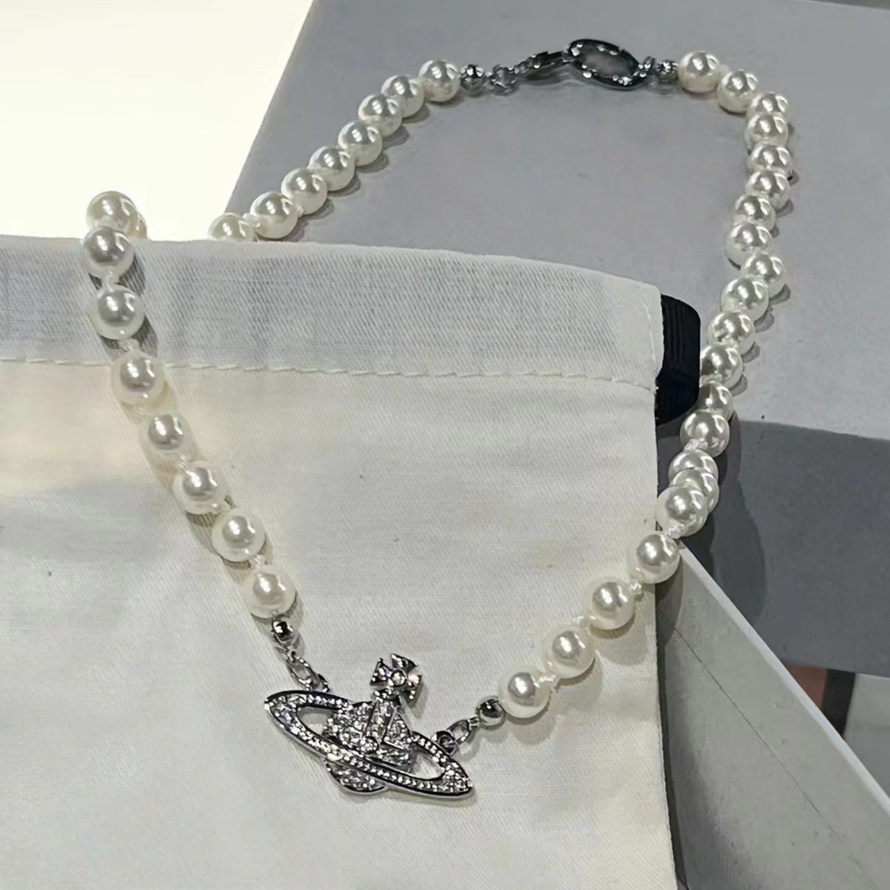 White gold