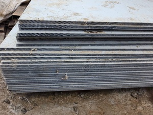 Plaque de coffrage en plastique PP de qualité supérieure pour une finition de béton lisse - Product Image 3