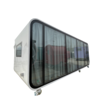 Maison conteneur moderne de 20 pieds en kit, structure en acier préfabriquée, cabine modulaire pour camp de secours, hôtel, complexe hôtelier