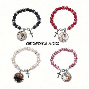 Cadena de Perlas con Colgante de Cruz, Rosario Católico Sublimado con Foto Familiar Personalizada, Pulsera - Product Image 2