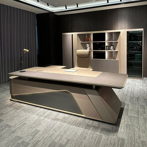 طقم مكتب تنفيذي حديث مع كرسي خشبي، طاولة فاخرة للرئيس التنفيذي أو المدير مع ضمان لمدة 5 سنوات للمكاتب التجارية - Product Image 3