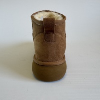 Bottines à plateforme pour femmes, bottes de neige, semelle EVA, dessus en daim synthétique, doublure en fausse fourrure, semelle intérieure respirante, chaudes pour l'hiver, vente en gros OEM/ODM