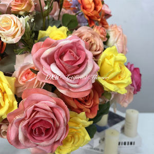 ดอกกุหลาบผ้าไหมประดิษฐ์เหมือนจริงจาก DKB Wholesale สำหรับตกแต่งงานแต่งงาน ตกแต่งโต๊ะ ตกแต่งบ้าน งานปาร์ตี้ขนาดใหญ่ - Product Image 6