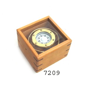 Brújula de latón con caja de madera para acampada y senderismo, brújula de cardán náutica, superventas - Product Image 3