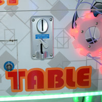 Machine de jeu d'arcade de table de football de baby-foot à pièces à prix d'usine