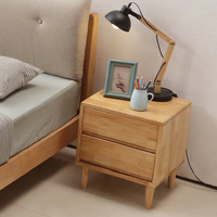 Table de chevet nordique moderne en bois d'hévéa massif, durable, avec 2 tiroirs et rangement compact, idéale pour appartement, hôtel et chambre d'hôpital