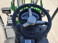 NSTAR Mini Wheel Loader Listrik Harga Terjangkau 1000kg/1T Pompa Gear Motor Hidrolik Eaton PLC Bucket 0.45m Garansi 2 Tahun 37kW