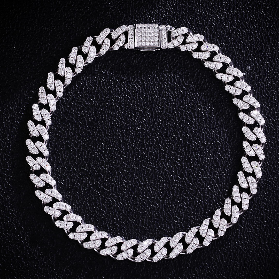Moissanite argentée 6 mm, 1 rangée de pierres - C17998