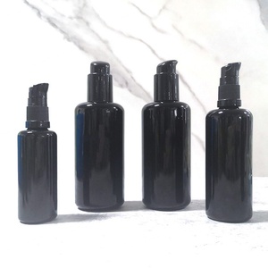 ขวดแก้วสีม่วงเข้มขนาด 30 มล. 50 มล. 100 มล. พร้อมหัวหยดและหัวปั๊มสเปรย์ พิมพ์โลโก้ตามสั่ง สำหรับน้ำมันหอมระเหยและยาหยอดตา - Product Image 4