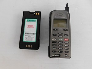 PLC <strong>Nextel</strong> iDen Cell Phone i390 with 2 Batteries (JJS63) Warranty Product - Product Image 1