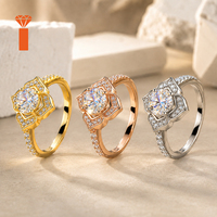 Bague de Fiançailles et d'Anniversaire en Argent Sterling 925 KuangFeng avec Moissanite Ronde de 1,262 Carats, Motif Fleur à Quatre Feuilles et Halo Pavé
