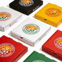 Boîte à pizza rectangulaire sur mesure de haute qualité, en carton rigide recyclable de qualité alimentaire avec gaufrage à chaud doré et couleur personnalisée
