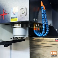 Centre d'usinage vertical CNC compact VMC1050 BT40 GSK automatique haute précision, prix compétitif HUASHUO