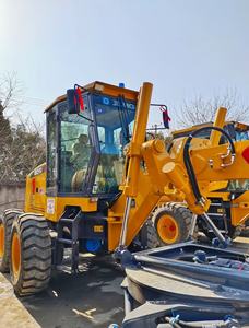 Niveleuse XCMG GR2153 d'occasion <span class=keywords><strong>de</strong></span> haute qualité, 16,5 tonnes, moteur Cummins 164 kW, pour la préparation des terres agricoles, chantier <span class=keywords><strong>de</strong></span> construction, <span class=keywords><strong>vente</strong></span> chaude - Product Image 5